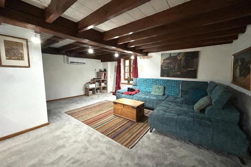 Maison - 161 m² - 5 pièces