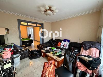 Maison - 177 m² - 5 pièces