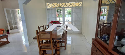 Villa - 148 m² - 5 pièces