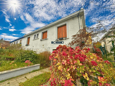 Maison - 83 m² - 5 pièces