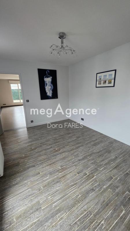 Appartement - 97 m² - 5 pièces