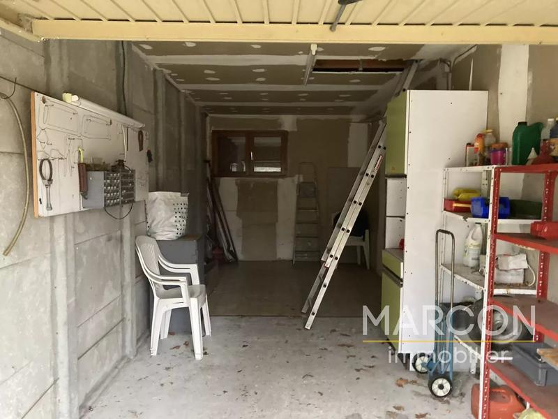 Maison - 94 m² - 5 pièces