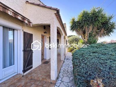 Villa - 151 m² - 6 pièces