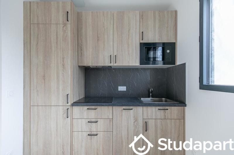 Chambre - 13 m² - 1 pièce