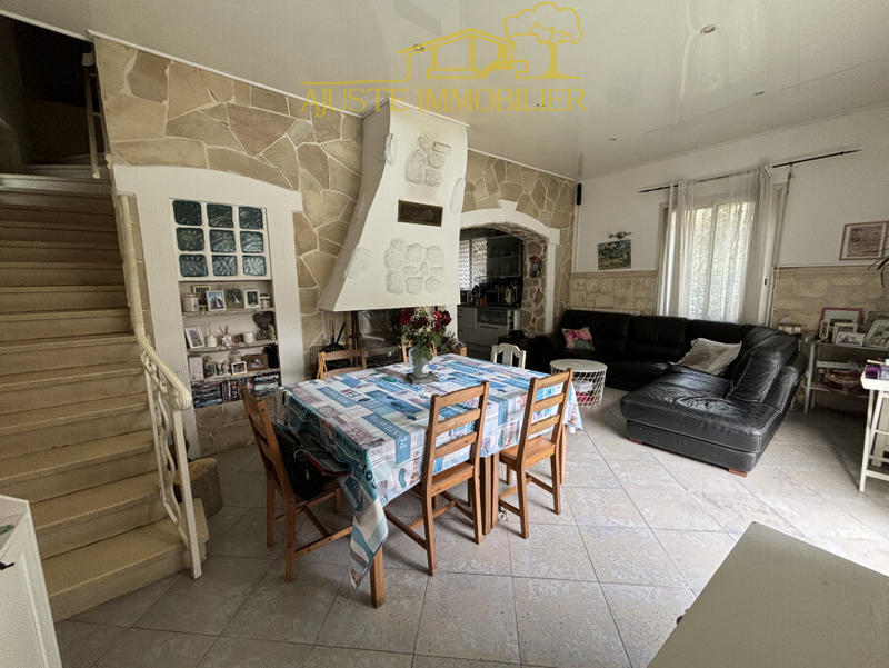 Maison - 93 m² - 4 pièces