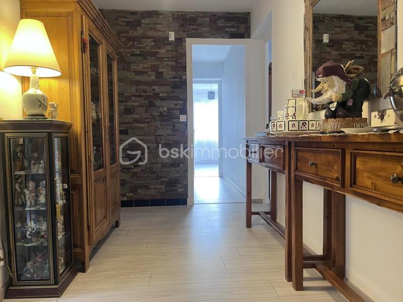 Appartement - 80 m² - 4 pièces