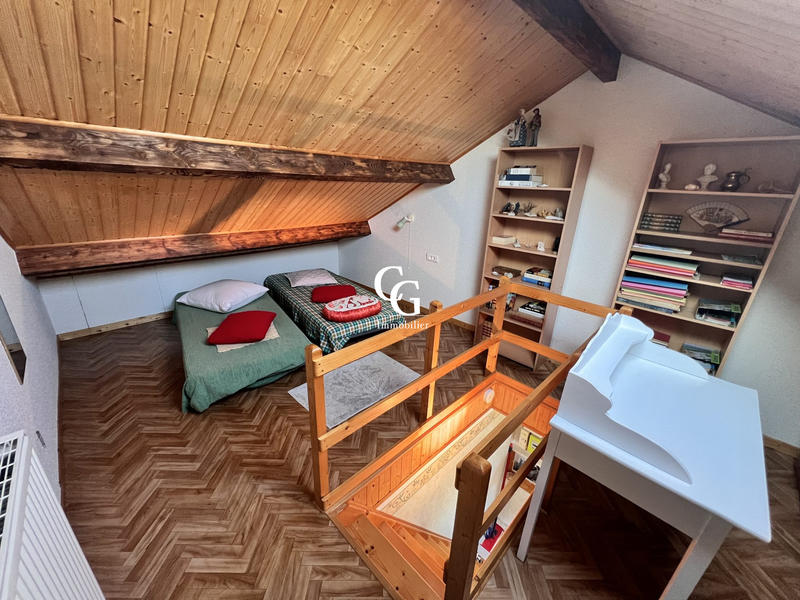 Maison - 67 m² - 5 pièces