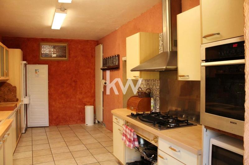 Maison bourgeoise - 290 m² - 9 pièces