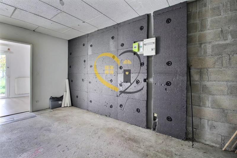 Maison - 96 m² - 4 pièces