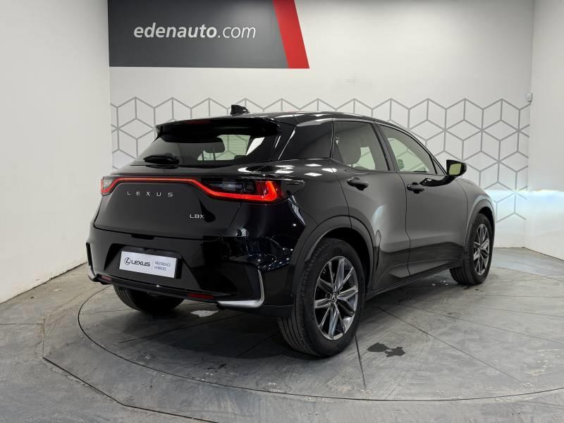 Lexus Lbx 2wd Elegant