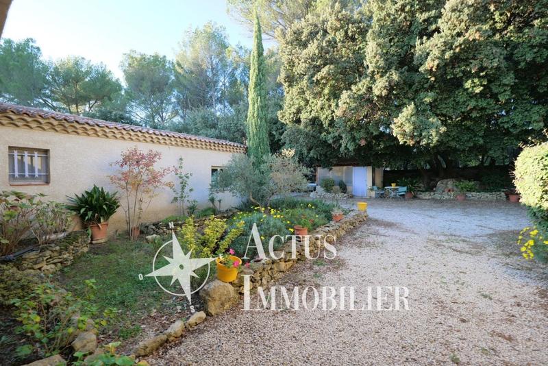 Maison - 209 m² - 6 pièces