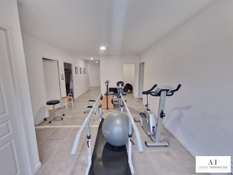 Local d'activités - 125 m² - 4 pièces