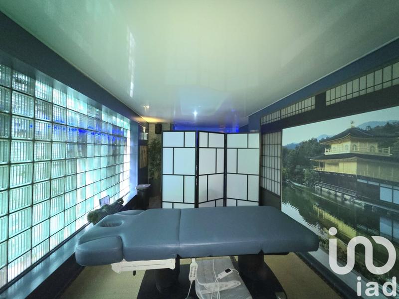 Maison - 435 m² - 12 pièces