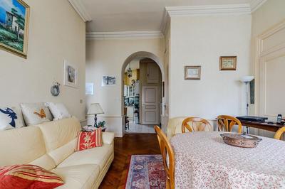 Appartement - 82 m² - 3 pièces