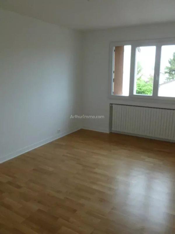 Appartement - 83 m² - 3 pièces