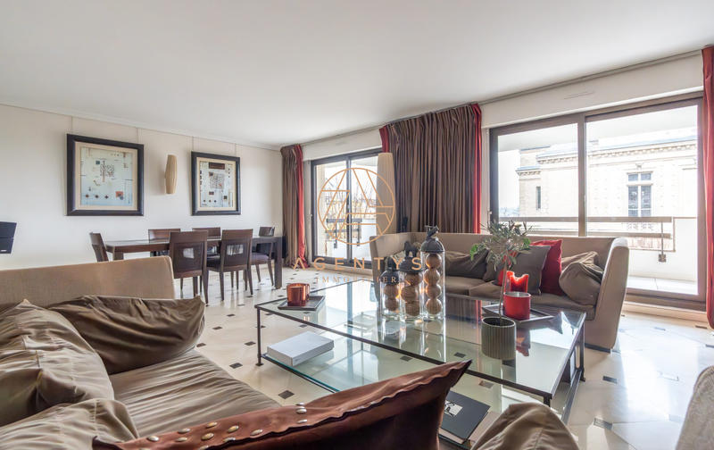 Appartement - 122 m² - 5 pièces