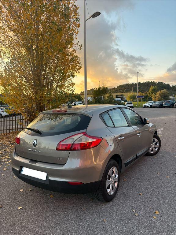 Renault Mégane 3 1.5dci 85 Distri Neuve/Revision Ok