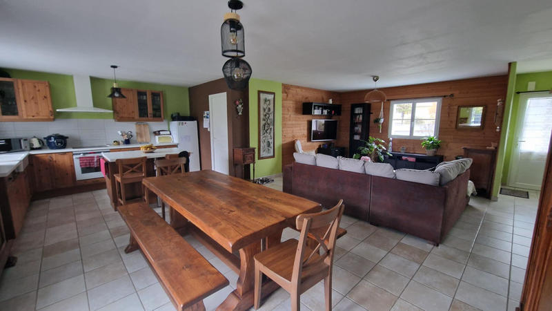 Maison - 105 m² - 5 pièces