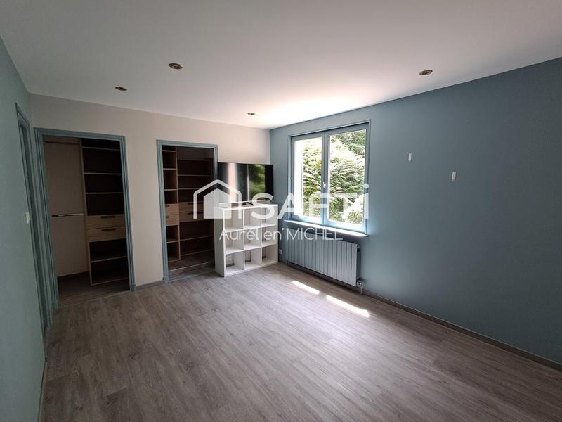 Maison - 245 m² - 9 pièces