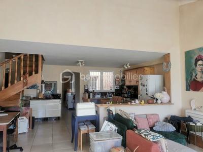 Duplex - 111 m² - 4 pièces