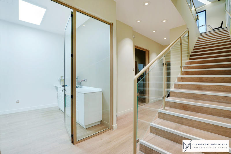 Local commercial - 250 m²