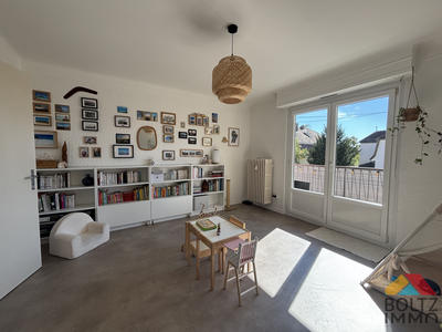 Appartement - 105 m² - 4 pièces