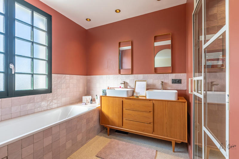 Maison - 190 m² - 6 pièces