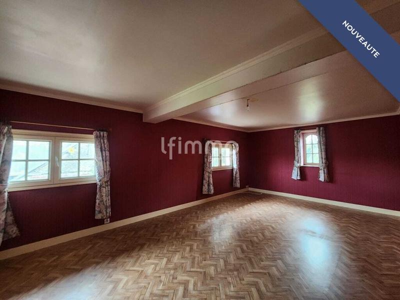 Maison en pierre - 132 m² - 6 pièces