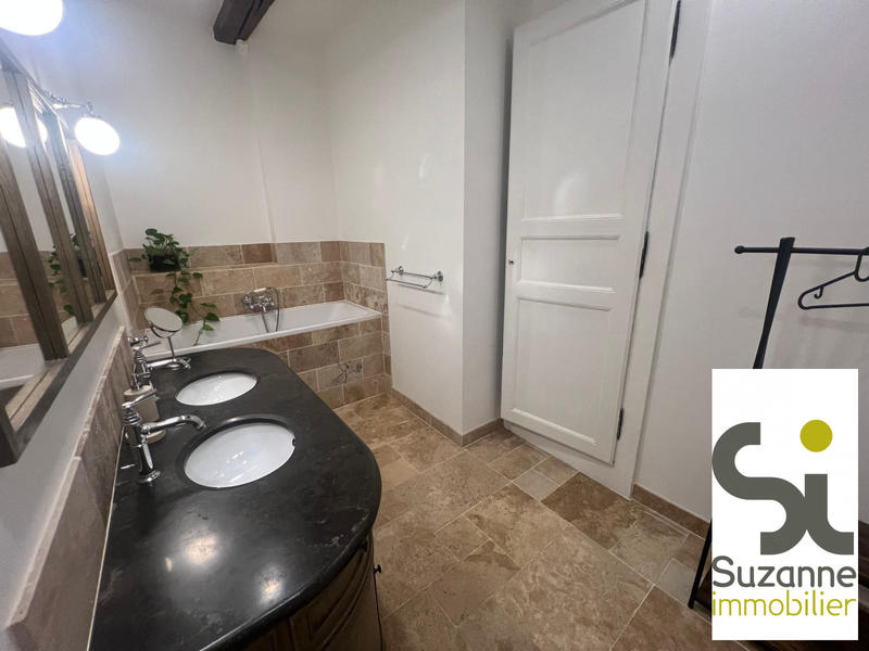 Appartement - 144 m² - 5 pièces