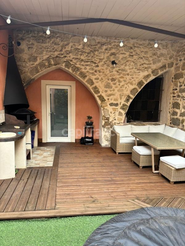 Maison - 143 m² - 5 pièces