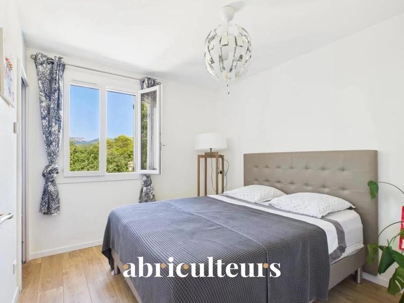 Maison ancienne - 150 m² - 6 pièces