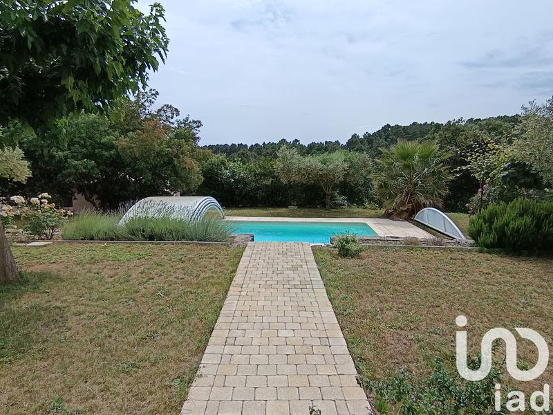 Maison - 198 m² - 8 pièces