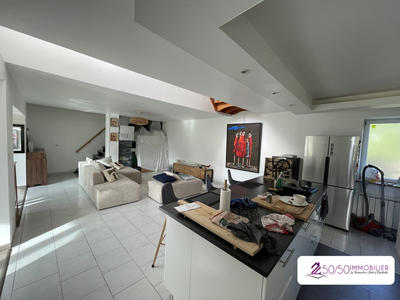 Maison - 153 m² - 5 pièces