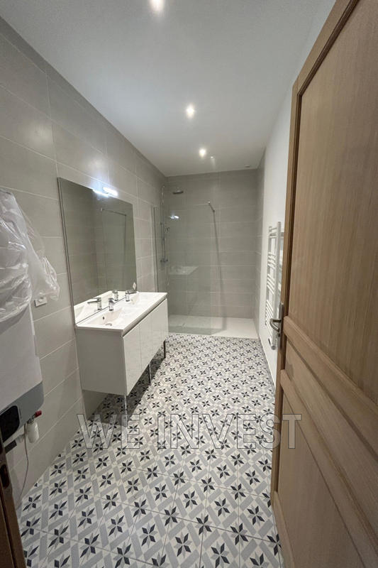 Maison - 180 m² - 6 pièces