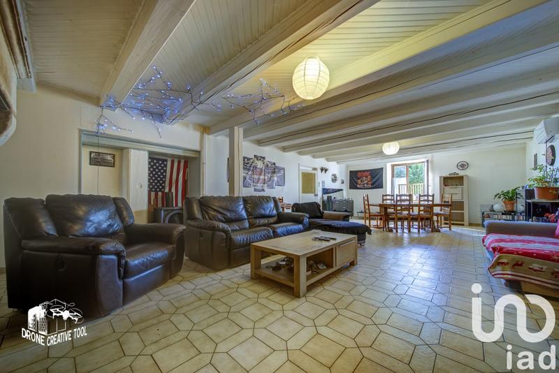 Maison de village - 268 m² - 8 pièces