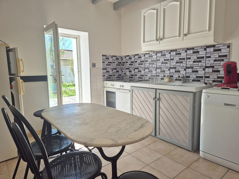 Maison - 90 m² - 6 pièces