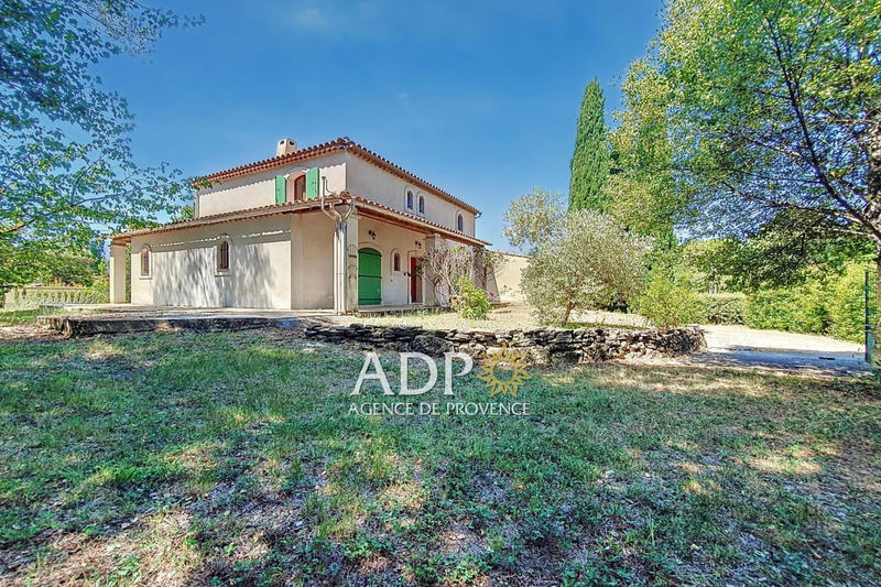 Maison - 144 m² - 6 pièces