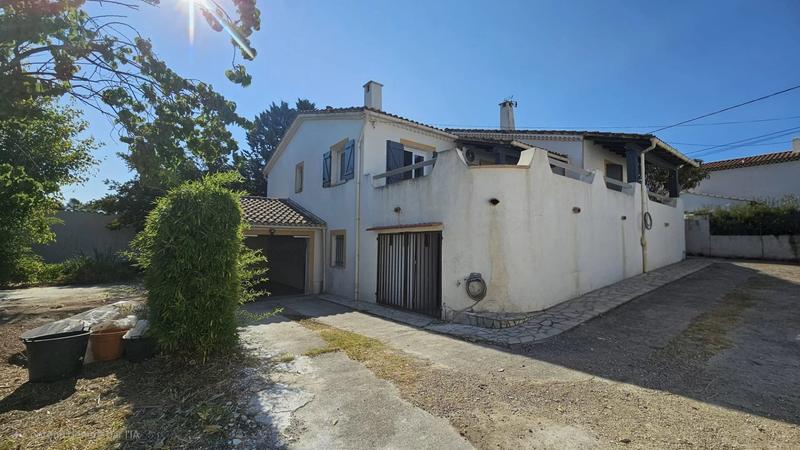 Maison - 179 m² - 5 pièces