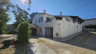 Maison - 179 m² - 5 pièces