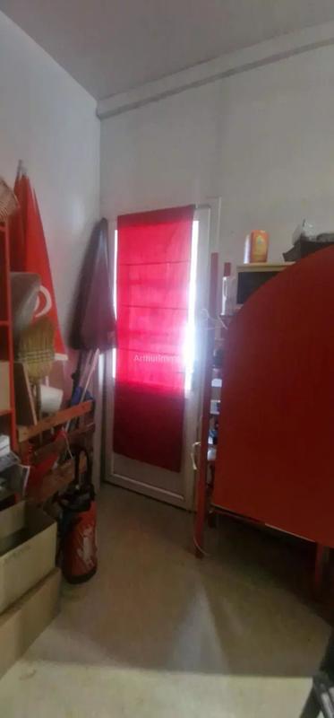 Magasins - 53 m² - 1 pièce