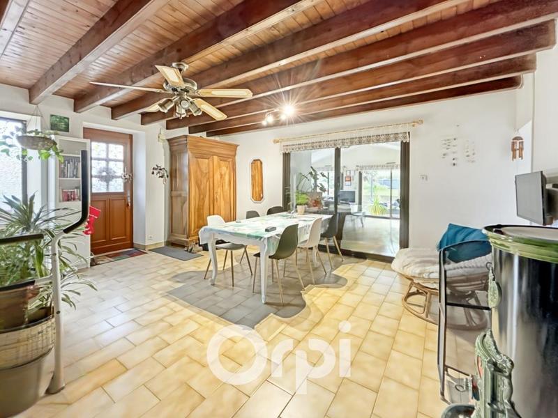 Maison - 95 m² - 4 pièces