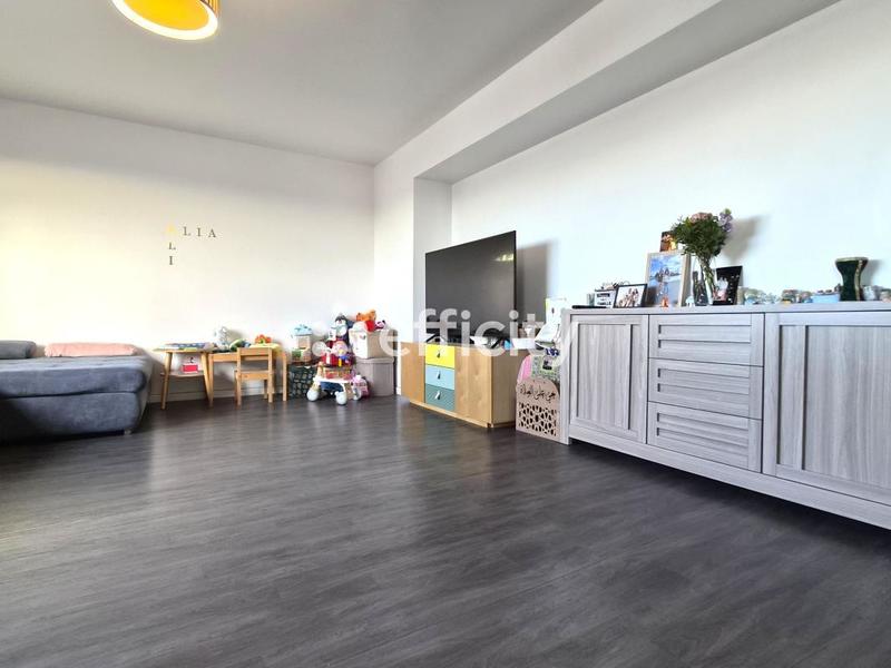 Appartement - 81 m² - 4 pièces