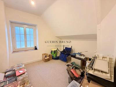 Maison - 93 m² - 5 pièces