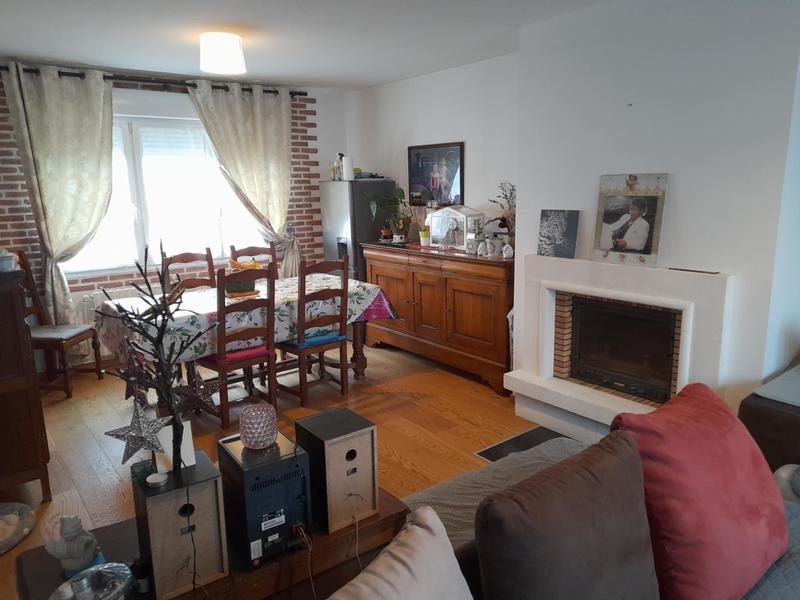 Maison - 85 m² - 5 pièces