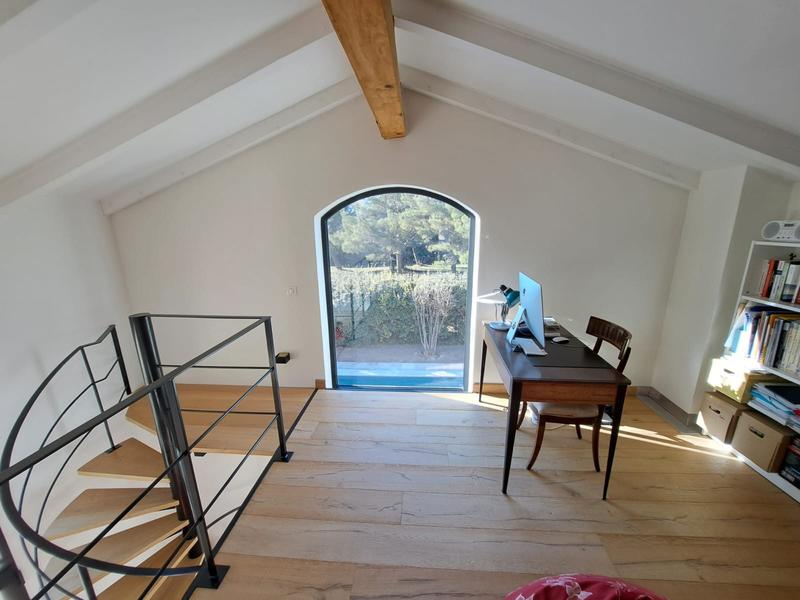 Maison contemporaine - 178 m² - 6 pièces