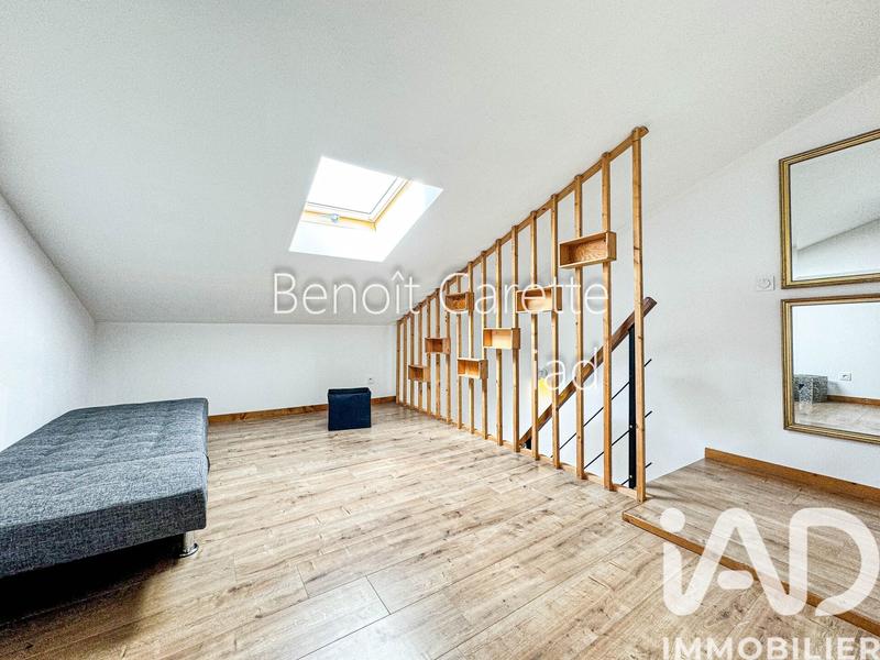 Maison - 180 m² - 8 pièces