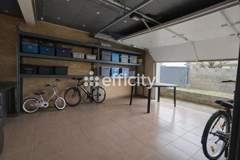 Maison de ville - 138 m² - 8 pièces