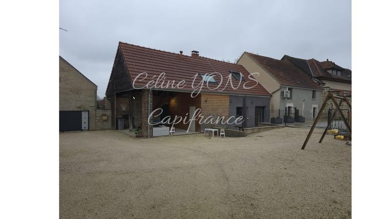 Maison - 171 m² - 9 pièces