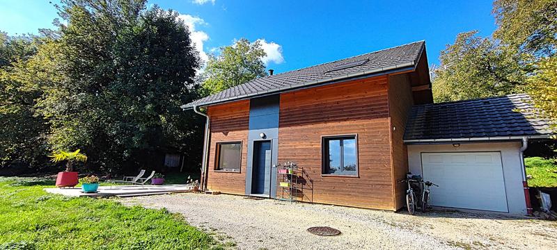 Maison - 94 m² - 5 pièces