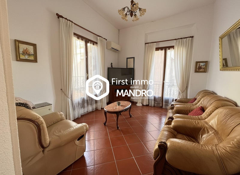 Maison - 189 m² - 10 pièces